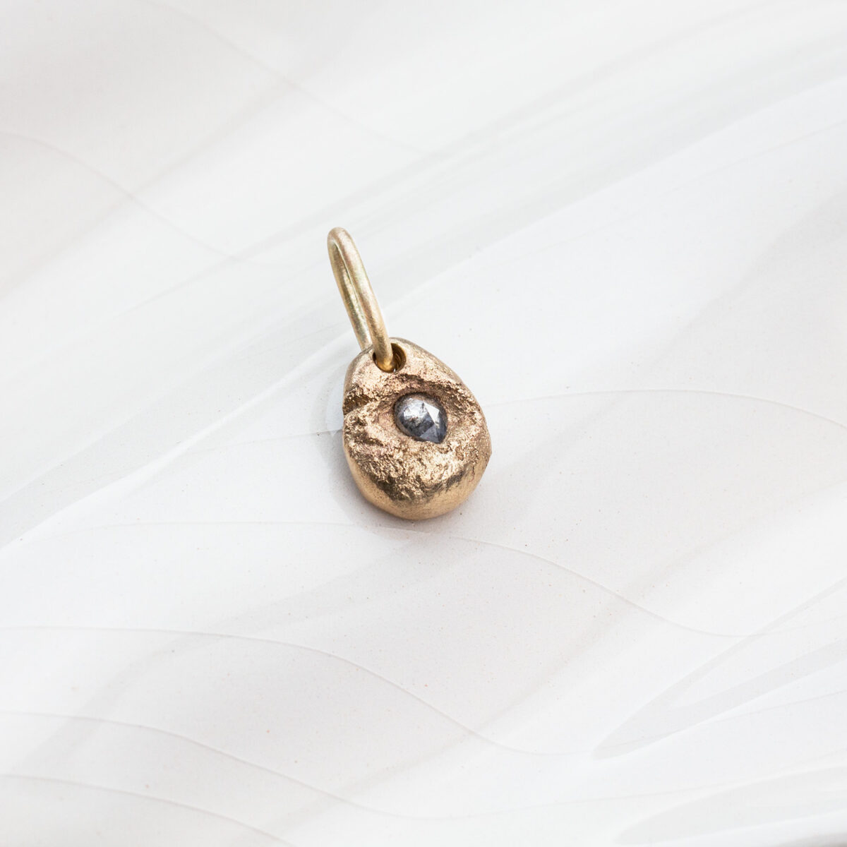 Ember – 9 ct Gold & Salt & Pepper Diamond Pendant-Sample