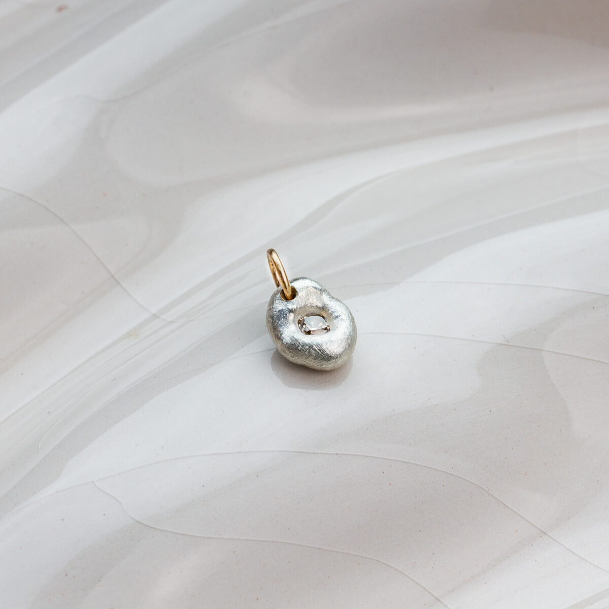 Argentium silver frosted pendant with cushion-cut champagne diamond and 9 ct gold bail, handcrafted AMONTA jewellery