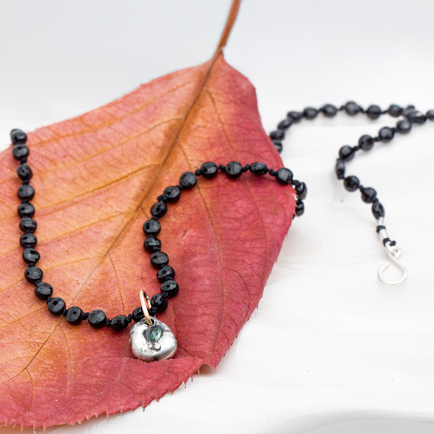 Cider – Australian Green Sapphire Pendant - Image 3