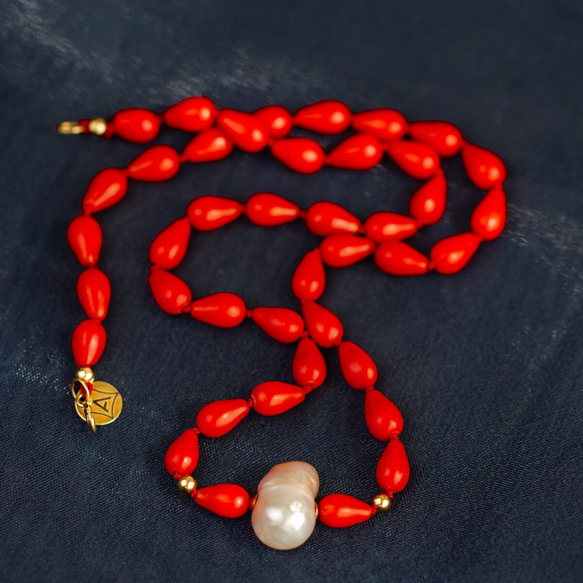 Summer Glow – Hand Knotted Coral Silk Necklace